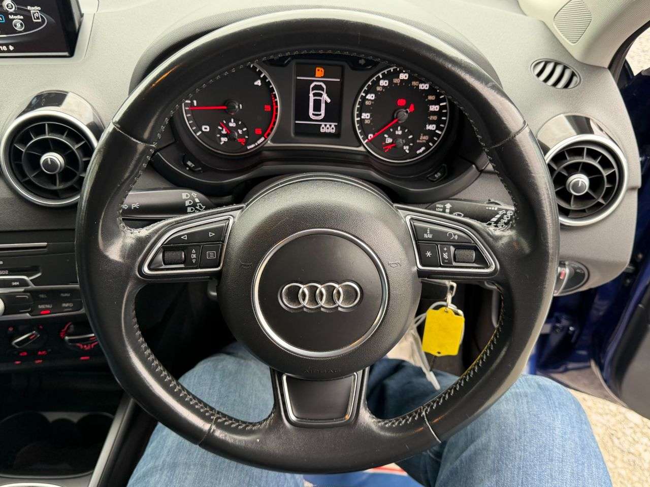 2015 AUDI A1 2015 AUDI A1