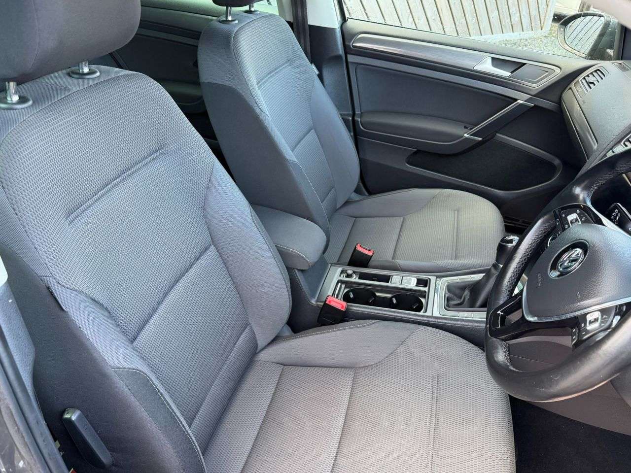 2019 VOLKSWAGEN GOLF 2019 VOLKSWAGEN GOLF