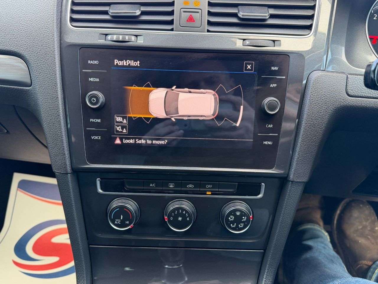 2019 VOLKSWAGEN GOLF 2019 VOLKSWAGEN GOLF