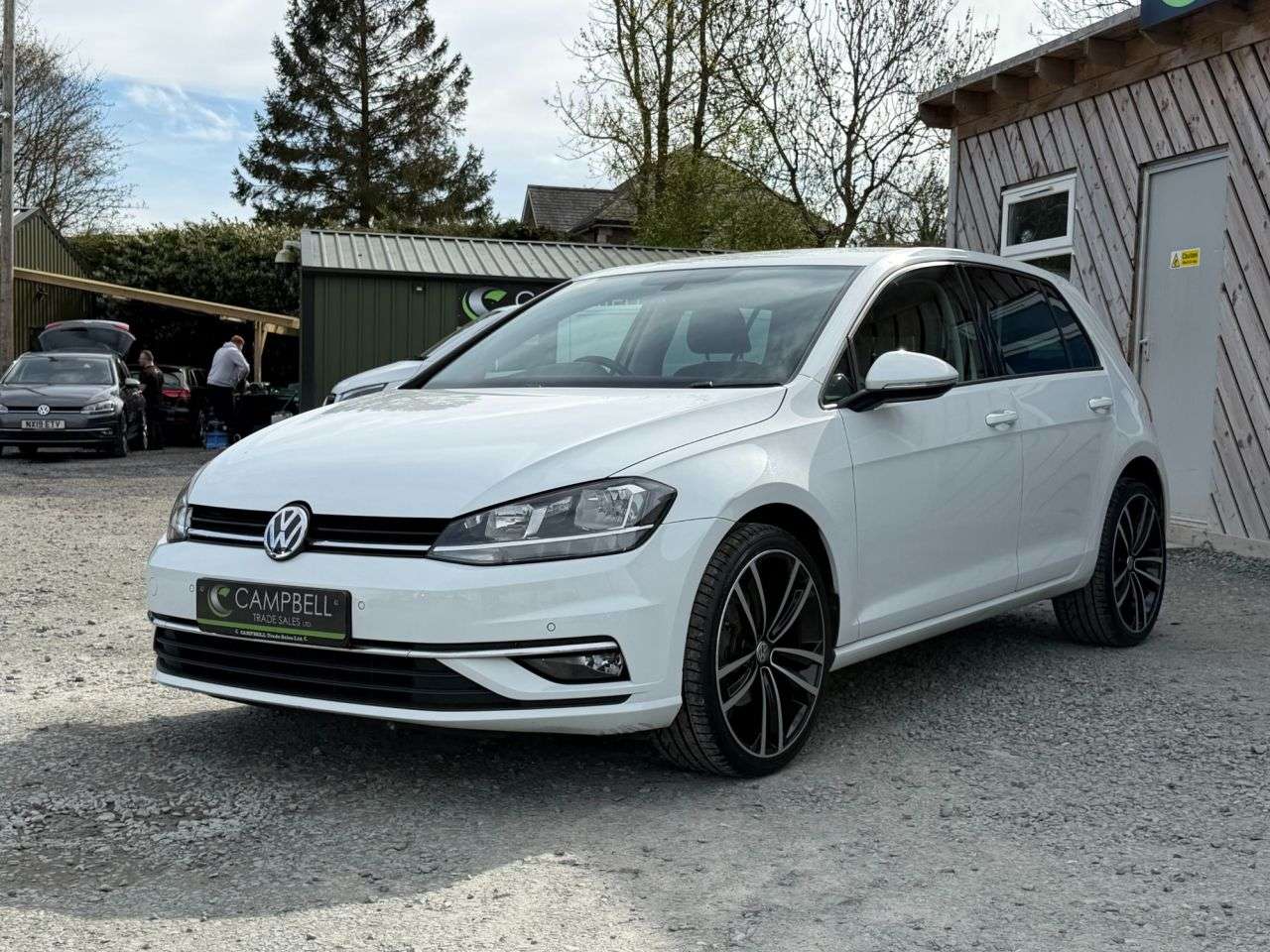 A 2019 VOLKSWAGEN GOLF 1.6 TDI Match Hatchback 5dr Diesel DSG Euro 6 (s/s) (115 ps) A 2019 VOLKSWAGEN GOLF 1.6 TDI Match Hatchback 5dr Diesel DSG Euro 6 (s/s) (115 ps)