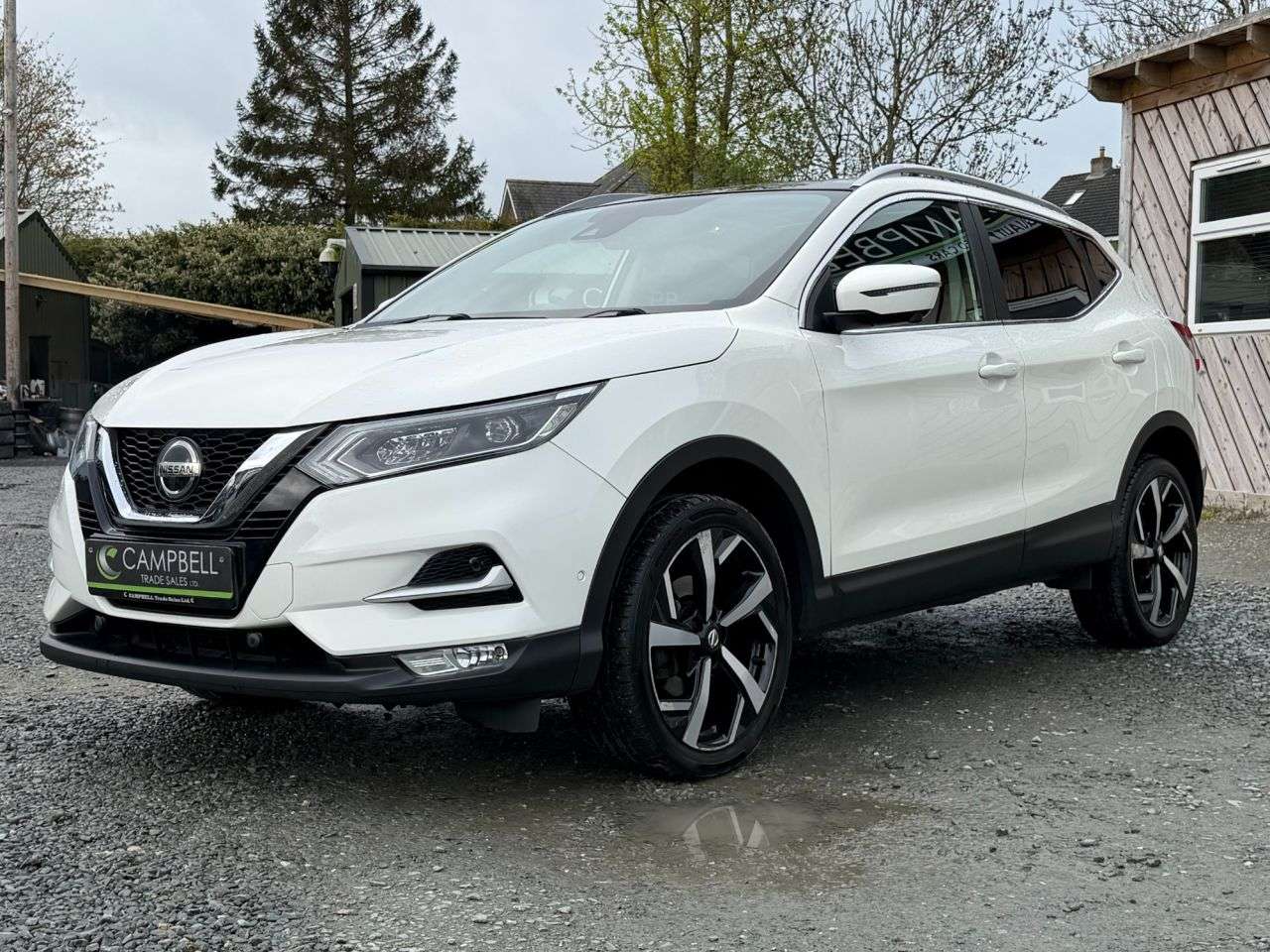 A 2019 NISSAN QASHQAI 1.5 dCi Tekna SUV 5dr Diesel Manual Euro 6 (s/s) (115 ps) A 2019 NISSAN QASHQAI 1.5 dCi Tekna SUV 5dr Diesel Manual Euro 6 (s/s) (115 ps)