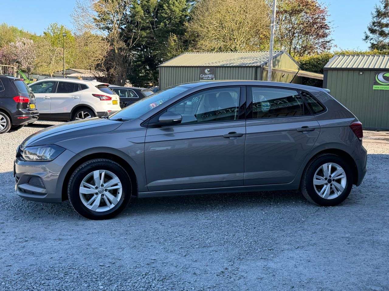 A 2019 VOLKSWAGEN POLO 1.0 EVO SE Hatchback 5dr Petrol Manual Euro 6 (s/s) (65 ps) A 2019 VOLKSWAGEN POLO 1.0 EVO SE Hatchback 5dr Petrol Manual Euro 6 (s/s) (65 ps)
