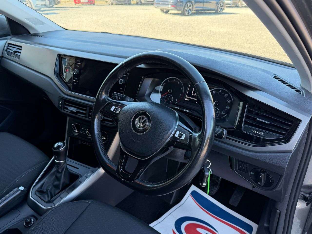 2019 VOLKSWAGEN POLO 2019 VOLKSWAGEN POLO