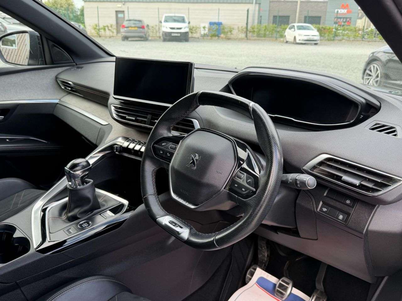 2021 PEUGEOT 5008 2021 PEUGEOT 5008