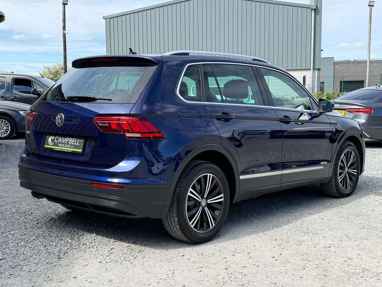 2018 VOLKSWAGEN TIGUAN 2018 VOLKSWAGEN TIGUAN