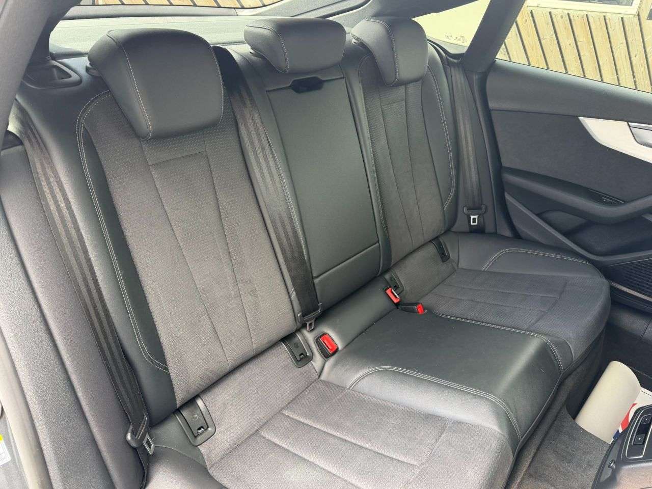 2021 AUDI A5 2021 AUDI A5