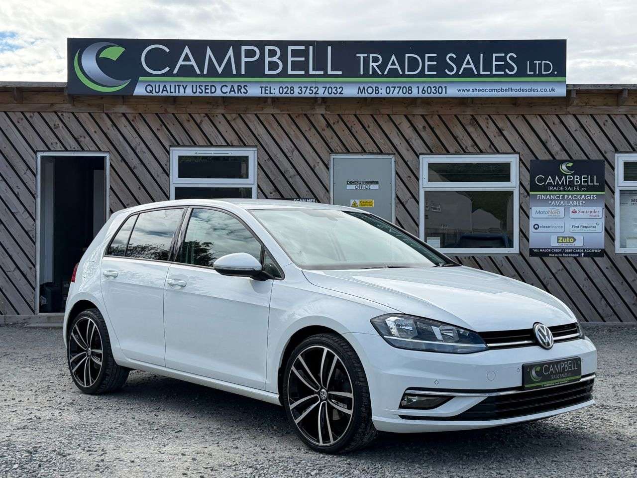 A 2019 VOLKSWAGEN GOLF 1.6 TDI Match Hatchback 5dr Diesel DSG Euro 6 (s/s) (115 ps) A 2019 VOLKSWAGEN GOLF 1.6 TDI Match Hatchback 5dr Diesel DSG Euro 6 (s/s) (115 ps)
