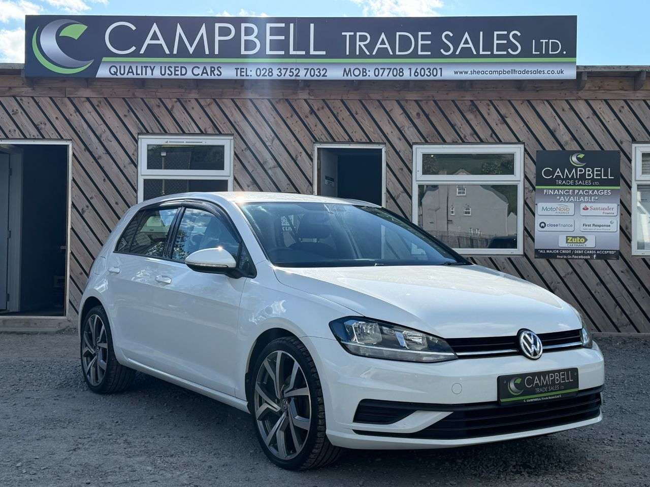 A 2020 VOLKSWAGEN GOLF 1.6 TDI S Hatchback 5dr Diesel Manual Euro 6 (s/s) (115 ps) A 2020 VOLKSWAGEN GOLF 1.6 TDI S Hatchback 5dr Diesel Manual Euro 6 (s/s) (115 ps)