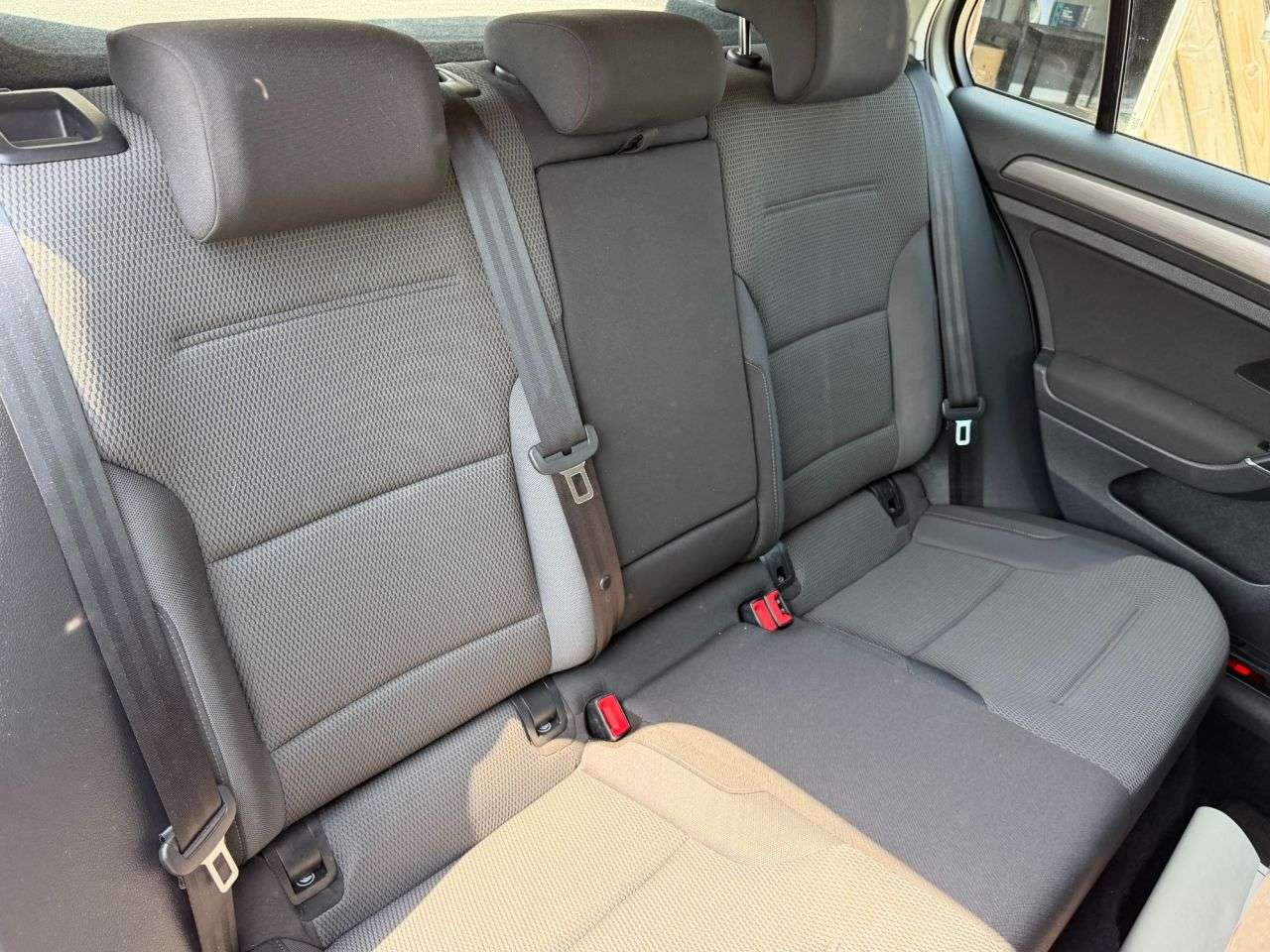 2019 VOLKSWAGEN GOLF 2019 VOLKSWAGEN GOLF