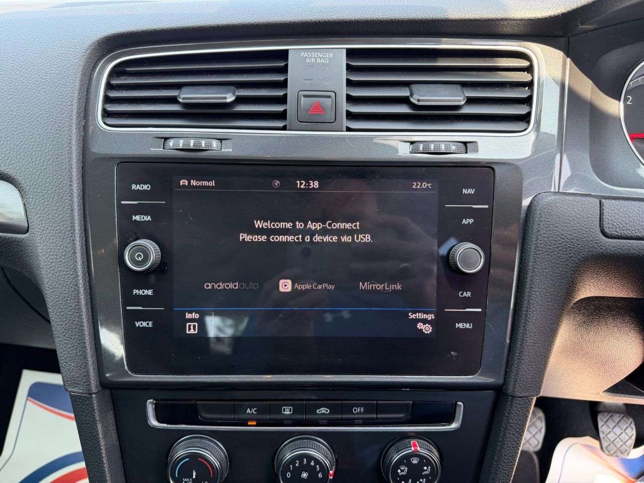 2019 VOLKSWAGEN GOLF 2019 VOLKSWAGEN GOLF