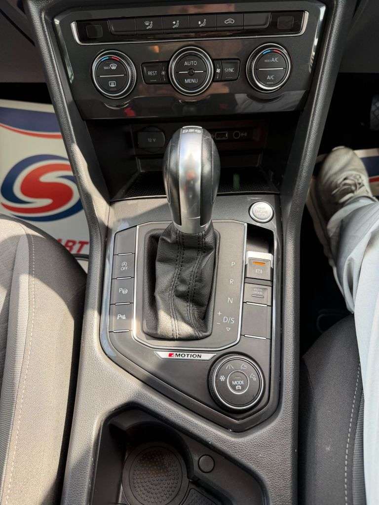2019 VOLKSWAGEN TIGUAN 2019 VOLKSWAGEN TIGUAN