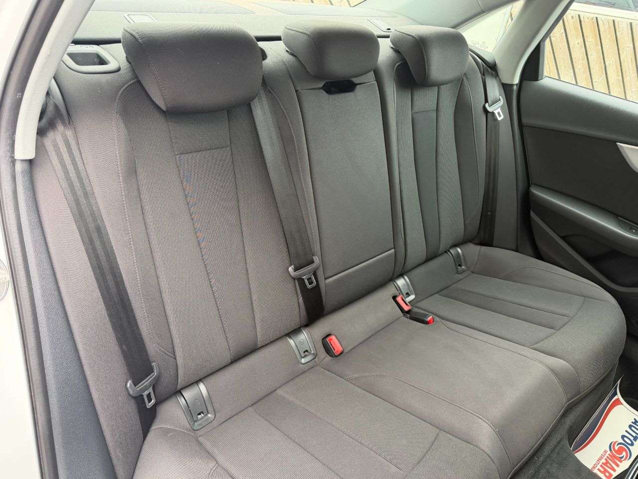 2016 AUDI A4 2016 AUDI A4