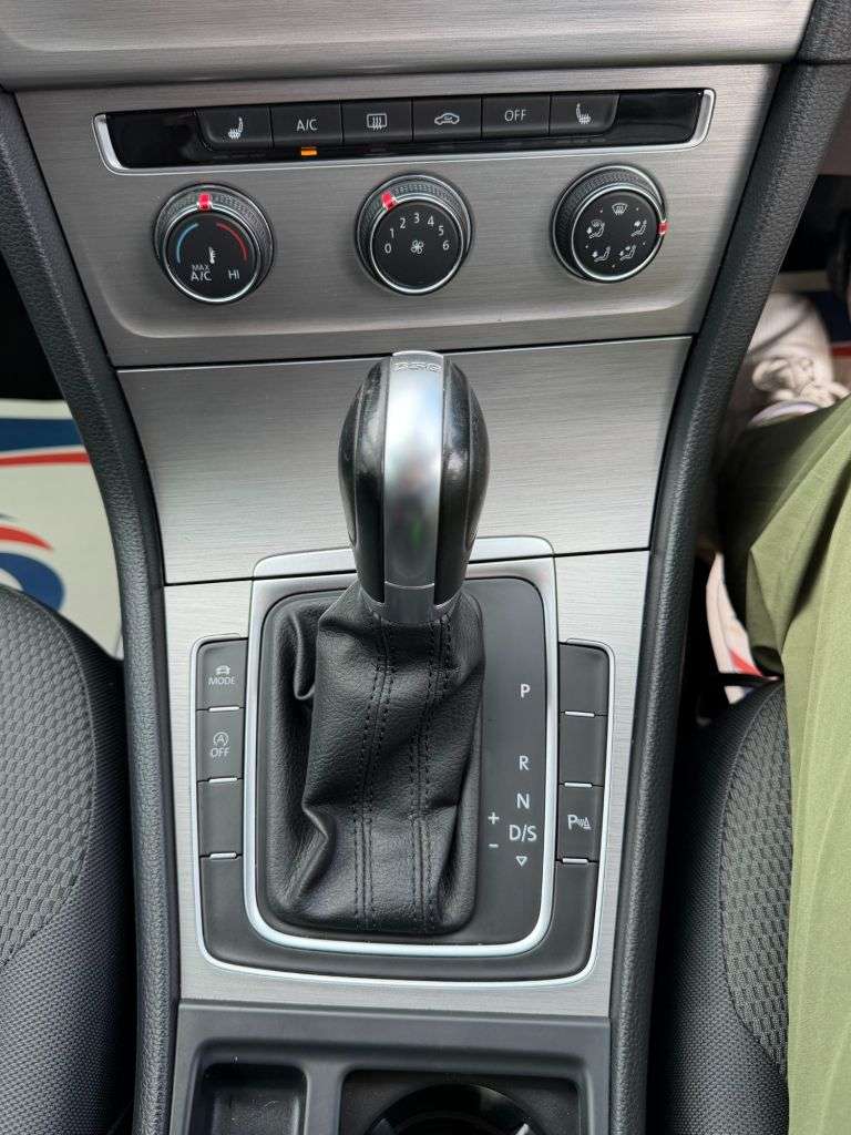 2016 VOLKSWAGEN GOLF 2016 VOLKSWAGEN GOLF