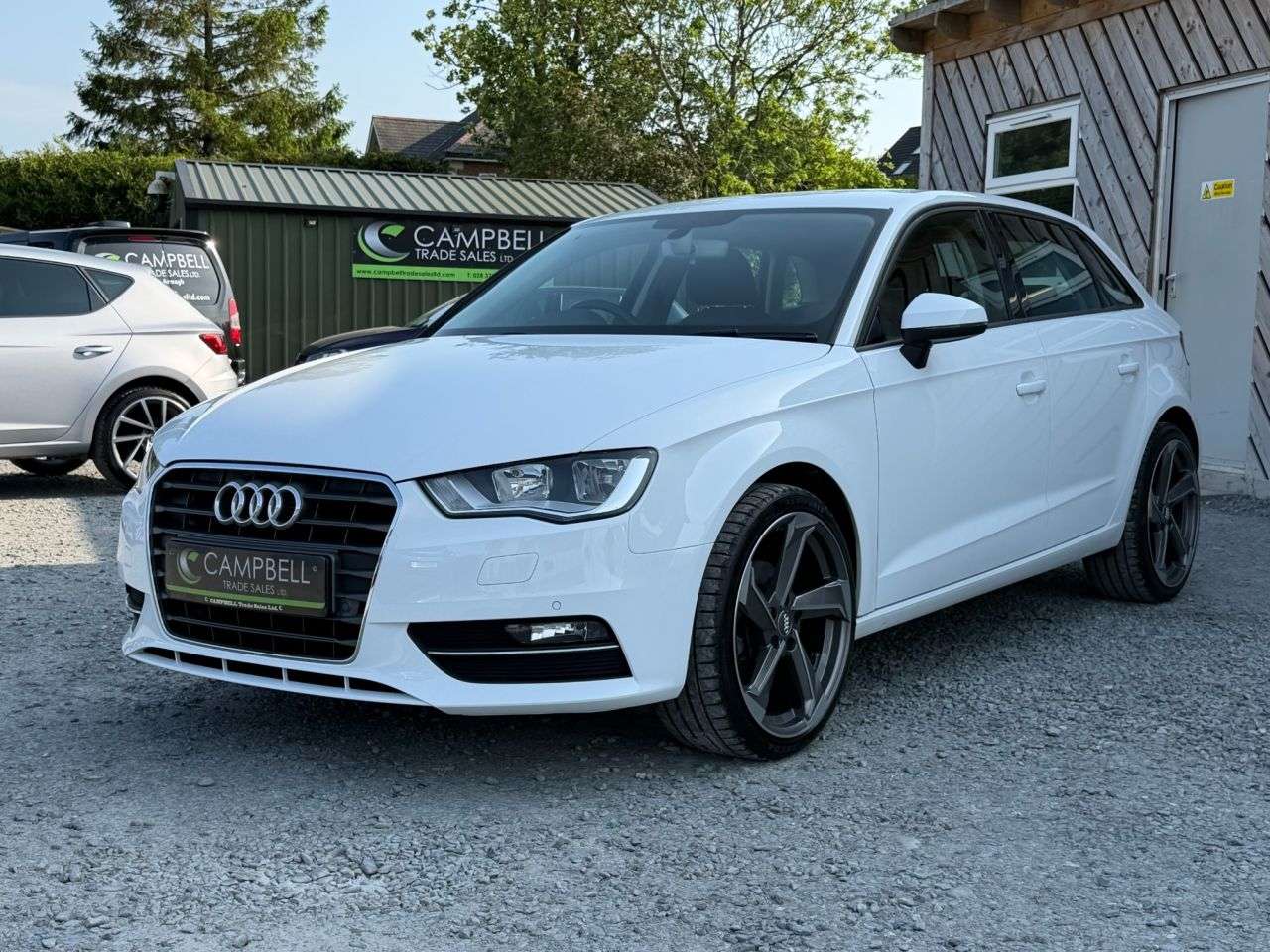 A 2016 AUDI A3 1.6 TDI SE Technik Sportback 5dr Diesel Manual Euro 6 (s/s) (110 ps) A 2016 AUDI A3 1.6 TDI SE Technik Sportback 5dr Diesel Manual Euro 6 (s/s) (110 ps)