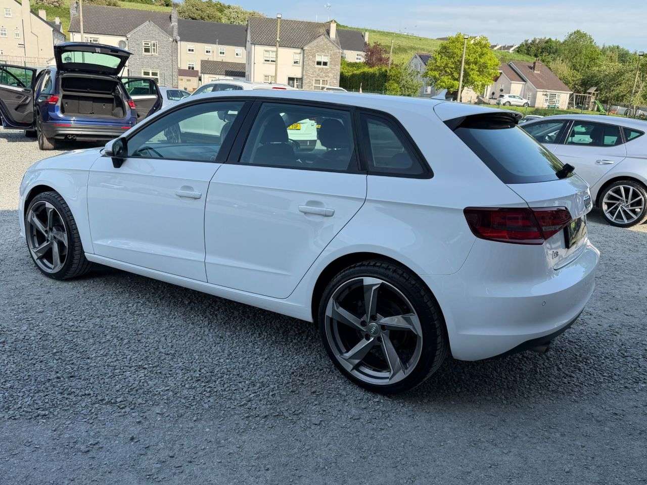 A 2016 AUDI A3 1.6 TDI SE Technik Sportback 5dr Diesel Manual Euro 6 (s/s) (110 ps) A 2016 AUDI A3 1.6 TDI SE Technik Sportback 5dr Diesel Manual Euro 6 (s/s) (110 ps)