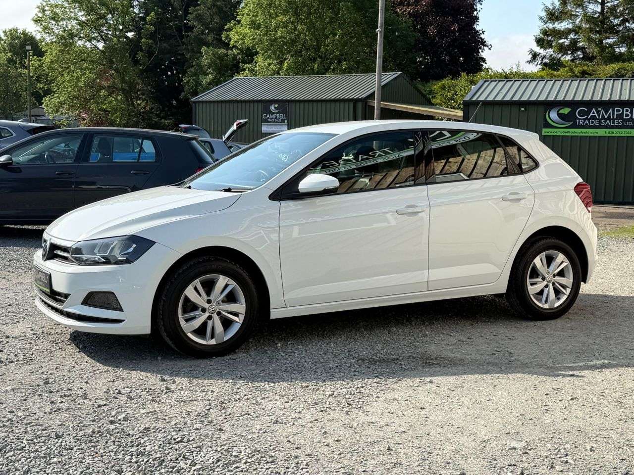 A 2018 VOLKSWAGEN POLO 1.0 SE Hatchback 5dr Petrol Manual Euro 6 (s/s) (65 ps) A 2018 VOLKSWAGEN POLO 1.0 SE Hatchback 5dr Petrol Manual Euro 6 (s/s) (65 ps)