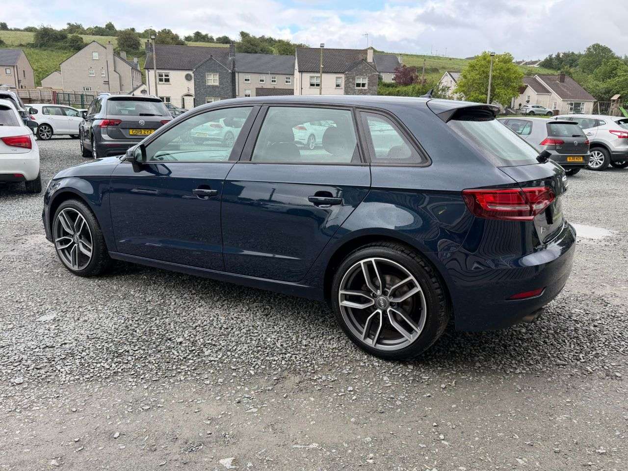 A 2016 AUDI A3 2.0 TDI SE Technik Sportback 5dr Diesel Manual Euro 6 (s/s) (150 ps) A 2016 AUDI A3 2.0 TDI SE Technik Sportback 5dr Diesel Manual Euro 6 (s/s) (150 ps)