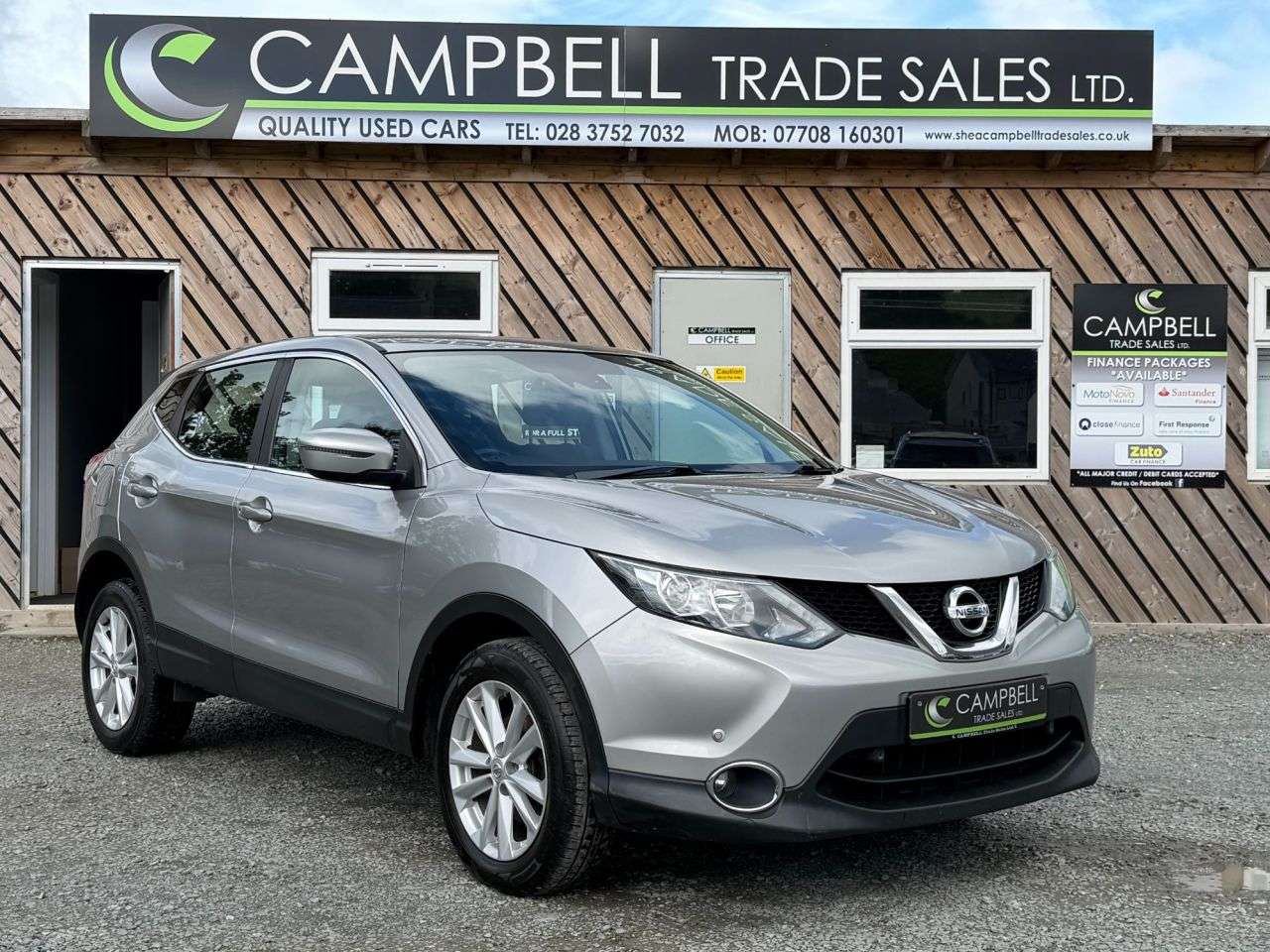 A 2017 NISSAN QASHQAI 1.5 dCi Acenta SUV 5dr Diesel Manual 2WD Euro 6 (s/s) (110 ps) A 2017 NISSAN QASHQAI 1.5 dCi Acenta SUV 5dr Diesel Manual 2WD Euro 6 (s/s) (110 ps)