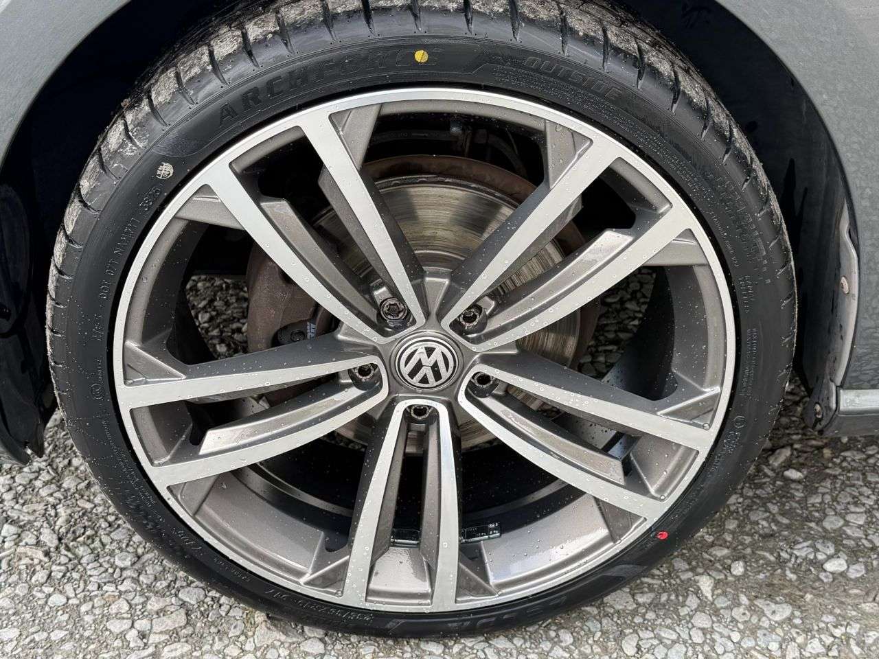 A 2018 VOLKSWAGEN GOLF 1.6 TDI SE Hatchback 5dr Diesel DSG Euro 6 (s/s) (115 ps) A 2018 VOLKSWAGEN GOLF 1.6 TDI SE Hatchback 5dr Diesel DSG Euro 6 (s/s) (115 ps)