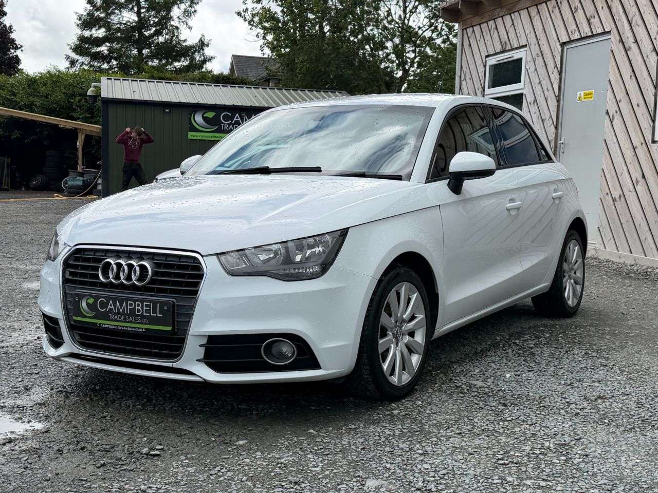 A 2015 AUDI A1 1.6 TDI Sport Sportback 5dr Diesel Manual Euro 5 (s/s) (105 ps) A 2015 AUDI A1 1.6 TDI Sport Sportback 5dr Diesel Manual Euro 5 (s/s) (105 ps)
