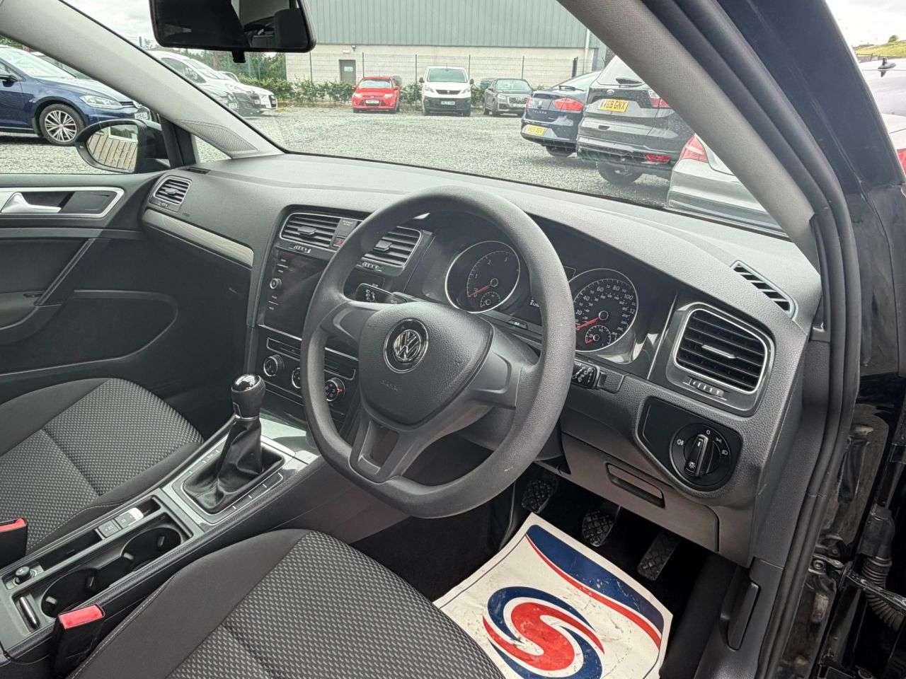 2018 VOLKSWAGEN GOLF 2018 VOLKSWAGEN GOLF
