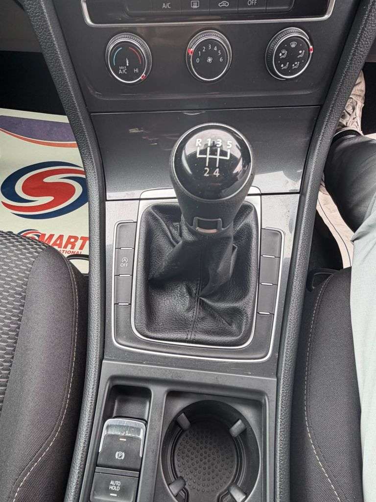 2018 VOLKSWAGEN GOLF 2018 VOLKSWAGEN GOLF