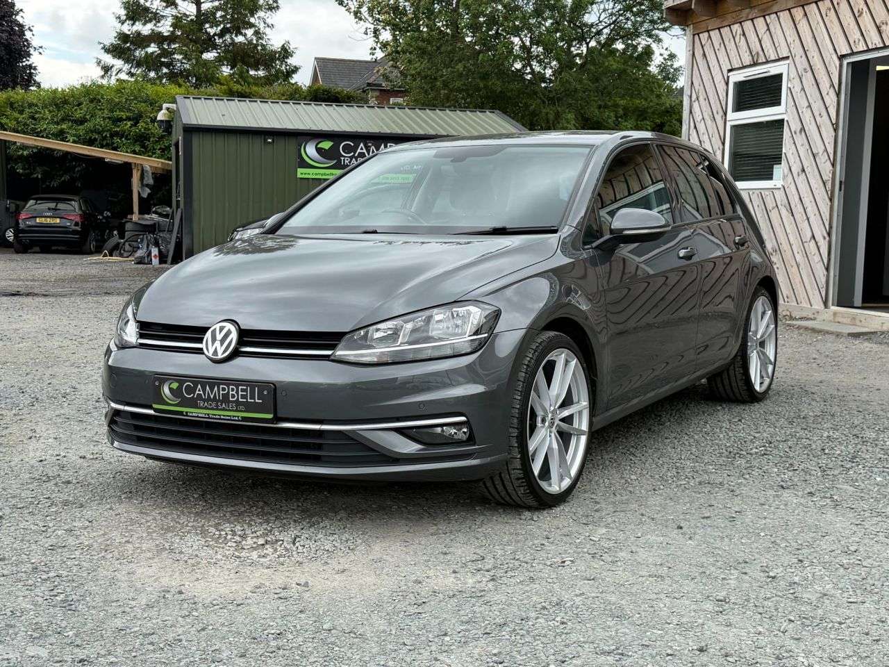 A 2018 VOLKSWAGEN GOLF 2.0 TDI GT Hatchback 5dr Diesel DSG Euro 6 (s/s) (150 ps) A 2018 VOLKSWAGEN GOLF 2.0 TDI GT Hatchback 5dr Diesel DSG Euro 6 (s/s) (150 ps)