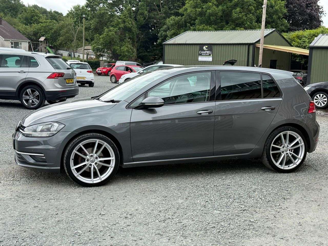 A 2018 VOLKSWAGEN GOLF 2.0 TDI GT Hatchback 5dr Diesel DSG Euro 6 (s/s) (150 ps) A 2018 VOLKSWAGEN GOLF 2.0 TDI GT Hatchback 5dr Diesel DSG Euro 6 (s/s) (150 ps)