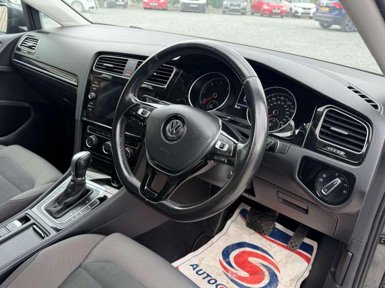 2018 VOLKSWAGEN GOLF 2018 VOLKSWAGEN GOLF