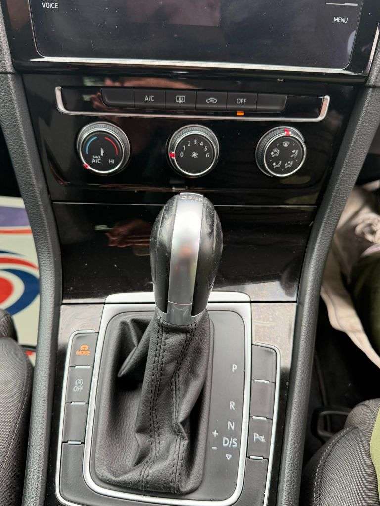 2018 VOLKSWAGEN GOLF 2018 VOLKSWAGEN GOLF