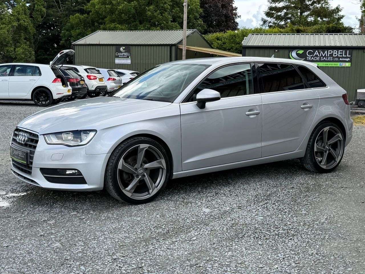 A 2013 AUDI A3 2.0 TDI Sport Sportback 5dr Diesel Manual Euro 5 (s/s) (150 ps) A 2013 AUDI A3 2.0 TDI Sport Sportback 5dr Diesel Manual Euro 5 (s/s) (150 ps)