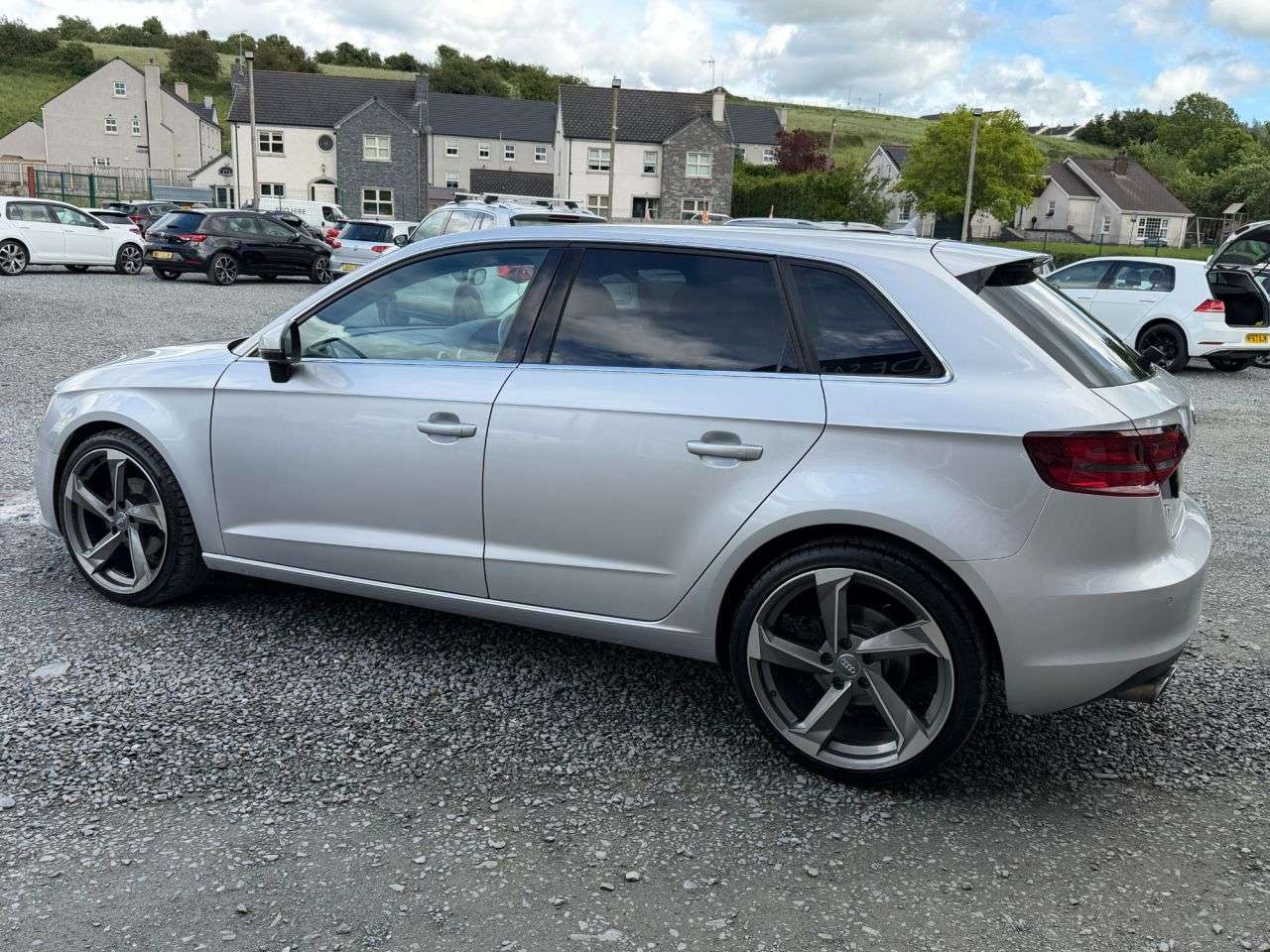 A 2013 AUDI A3 2.0 TDI Sport Sportback 5dr Diesel Manual Euro 5 (s/s) (150 ps) A 2013 AUDI A3 2.0 TDI Sport Sportback 5dr Diesel Manual Euro 5 (s/s) (150 ps)