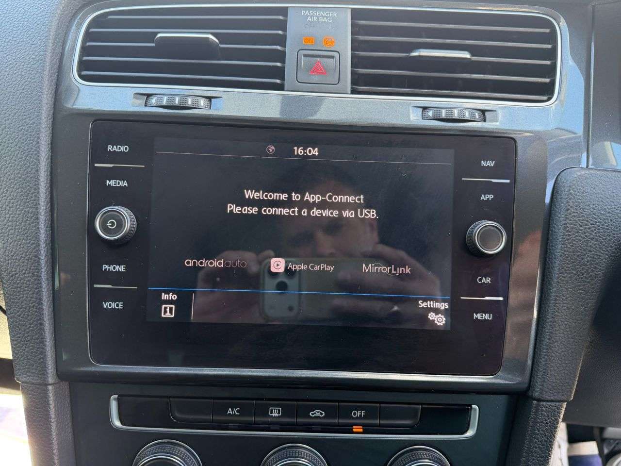 2019 VOLKSWAGEN GOLF 2019 VOLKSWAGEN GOLF