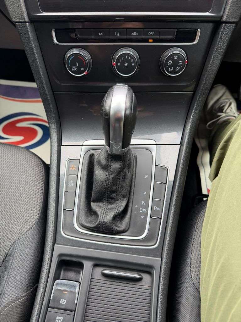 2017 VOLKSWAGEN GOLF 2017 VOLKSWAGEN GOLF
