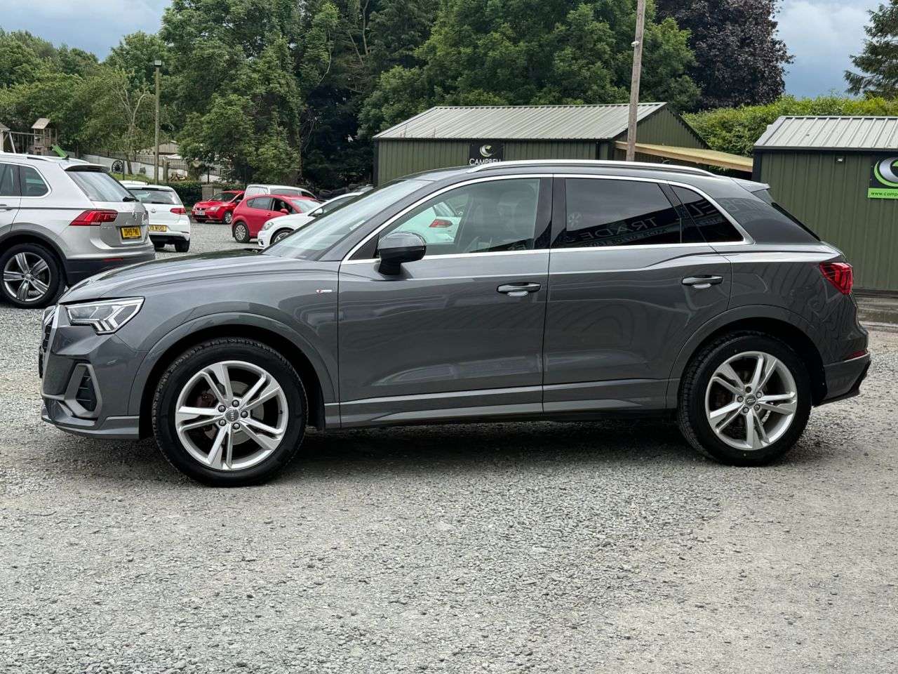 A 2019 AUDI Q3 2.0 TDI 35 S line SUV 5dr Diesel S Tronic Euro 6 (s/s) (150 ps) A 2019 AUDI Q3 2.0 TDI 35 S line SUV 5dr Diesel S Tronic Euro 6 (s/s) (150 ps)