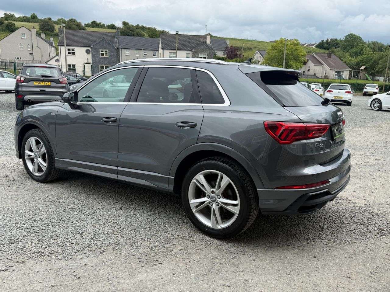 A 2019 AUDI Q3 2.0 TDI 35 S line SUV 5dr Diesel S Tronic Euro 6 (s/s) (150 ps) A 2019 AUDI Q3 2.0 TDI 35 S line SUV 5dr Diesel S Tronic Euro 6 (s/s) (150 ps)