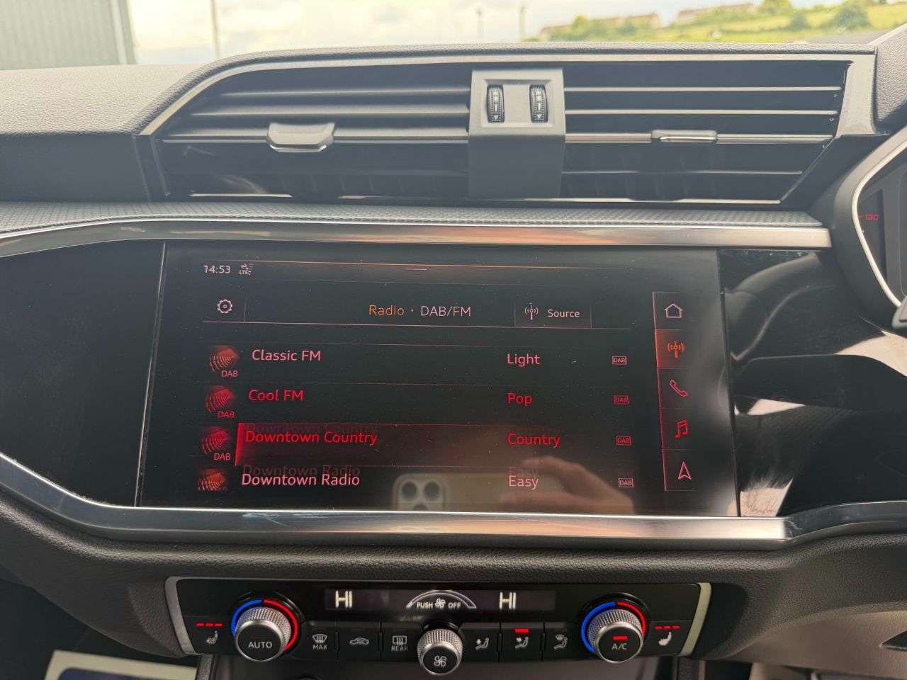 2019 AUDI Q3 2019 AUDI Q3