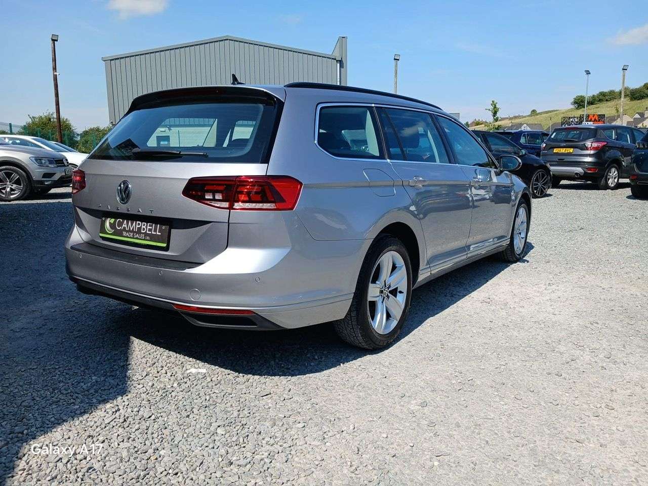 A 2021 VOLKSWAGEN PASSAT 2.0 TDI EVO SE Nav Estate 5dr Diesel Manual Euro 6 (s/s) (150 ps) A 2021 VOLKSWAGEN PASSAT 2.0 TDI EVO SE Nav Estate 5dr Diesel Manual Euro 6 (s/s) (150 ps)