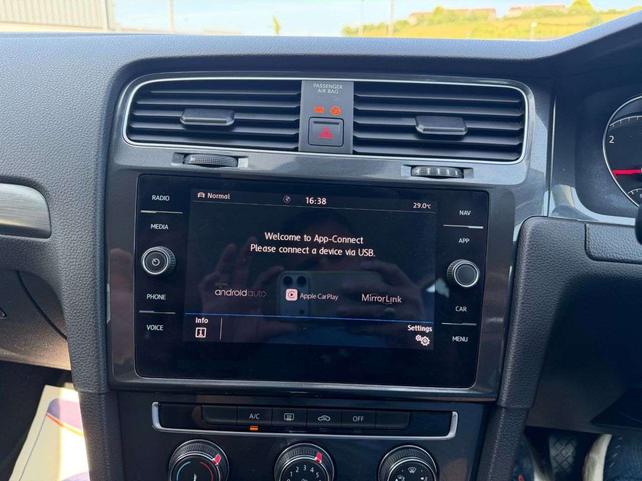 2018 VOLKSWAGEN GOLF 2018 VOLKSWAGEN GOLF