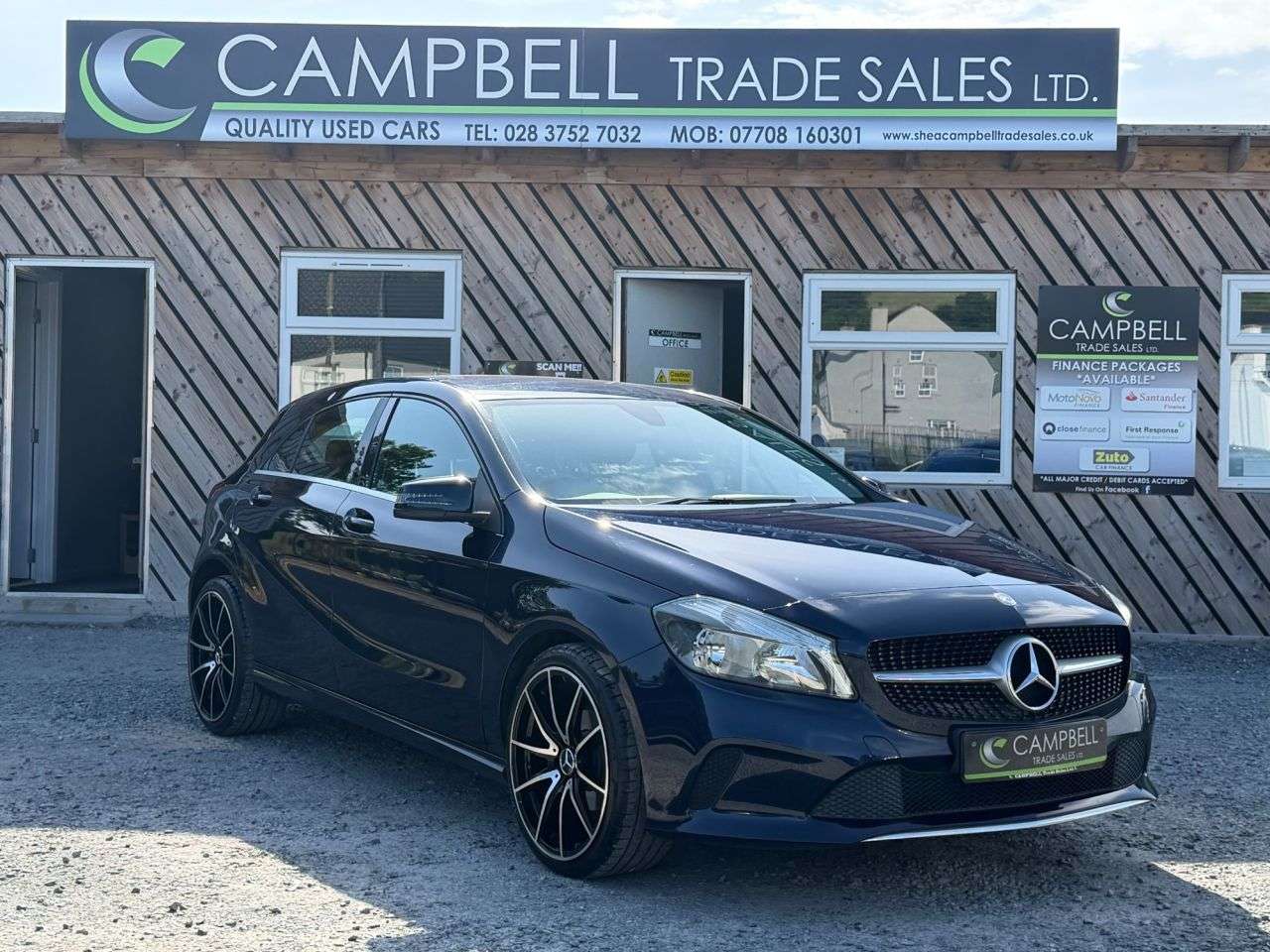 A 2017 MERCEDES-BENZ A CLASS 1.5 A180d Sport Hatchback 5dr Diesel 7G-DCT Euro 6 (s/s) (109 ps) A 2017 MERCEDES-BENZ A CLASS 1.5 A180d Sport Hatchback 5dr Diesel 7G-DCT Euro 6 (s/s) (109 ps)