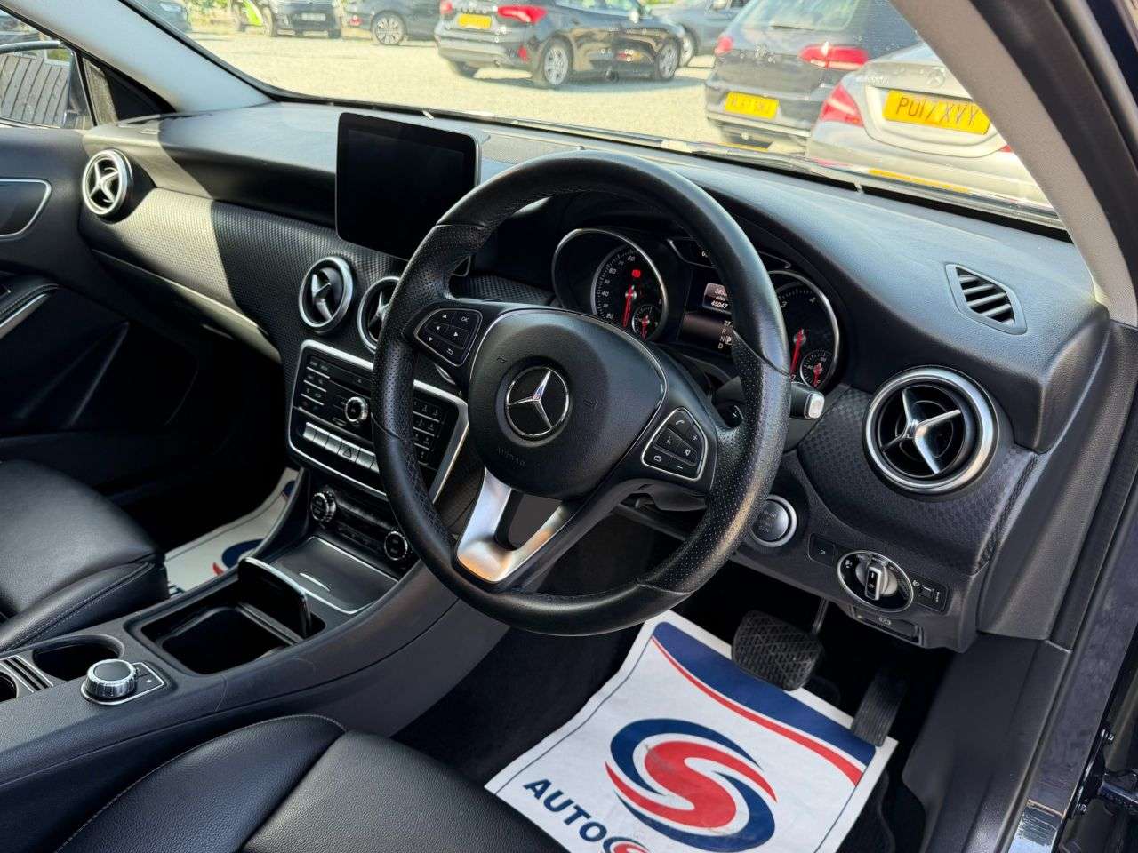 2017 MERCEDES-BENZ A CLASS 2017 MERCEDES-BENZ A CLASS