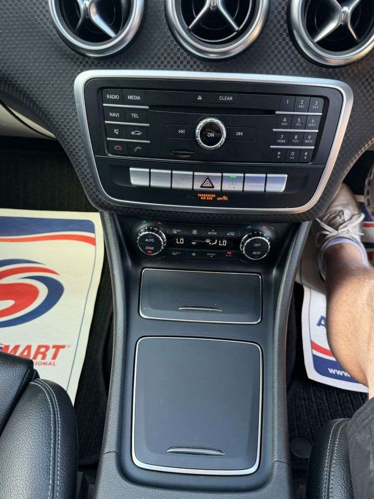 2017 MERCEDES-BENZ A CLASS 2017 MERCEDES-BENZ A CLASS