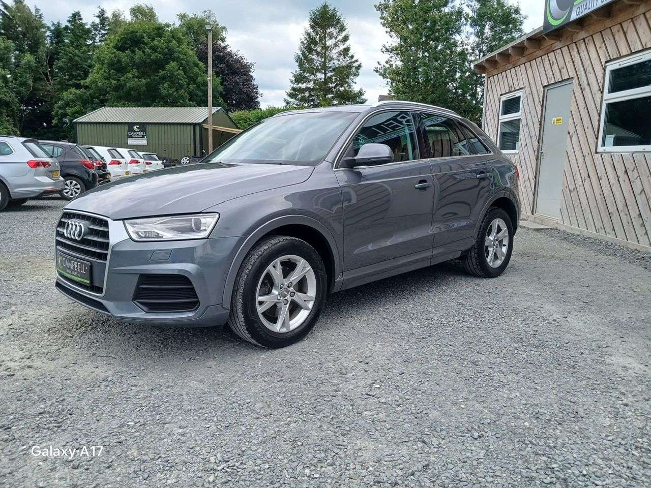 A 2015 AUDI Q3 2.0 TDI SE SUV 5dr Diesel Manual quattro Euro 6 (s/s) (184 ps) A 2015 AUDI Q3 2.0 TDI SE SUV 5dr Diesel Manual quattro Euro 6 (s/s) (184 ps)
