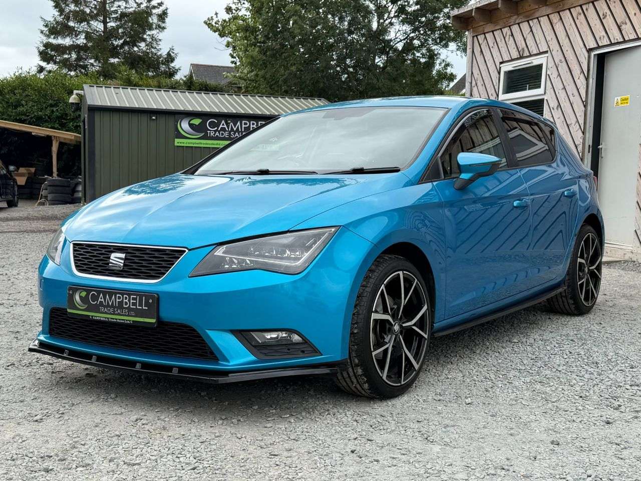 A 2014 SEAT LEON 1.2 TSI SE Hatchback 5dr Petrol Manual Euro 6 (s/s) (110 ps) A 2014 SEAT LEON 1.2 TSI SE Hatchback 5dr Petrol Manual Euro 6 (s/s) (110 ps)