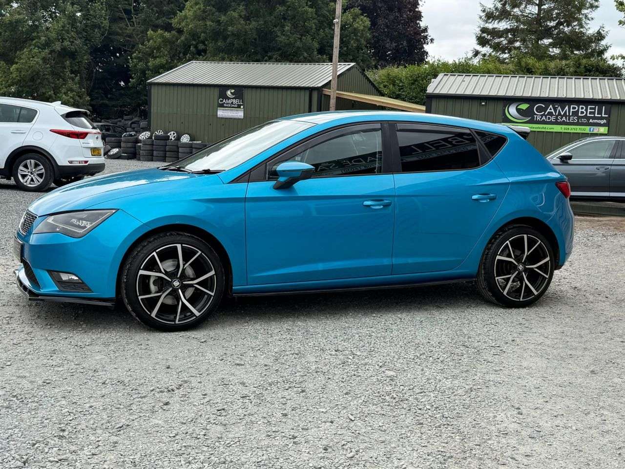 A 2014 SEAT LEON 1.2 TSI SE Hatchback 5dr Petrol Manual Euro 6 (s/s) (110 ps) A 2014 SEAT LEON 1.2 TSI SE Hatchback 5dr Petrol Manual Euro 6 (s/s) (110 ps)