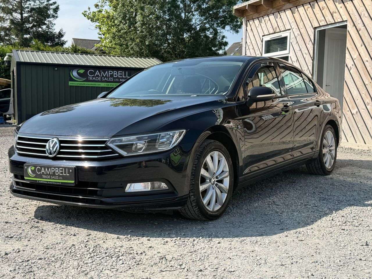 A 2016 VOLKSWAGEN PASSAT 2.0 TDI BlueMotion Tech S Saloon 4dr Diesel Manual Euro 6 (s/s) (150 ps) A 2016 VOLKSWAGEN PASSAT 2.0 TDI BlueMotion Tech S Saloon 4dr Diesel Manual Euro 6 (s/s) (150 ps)