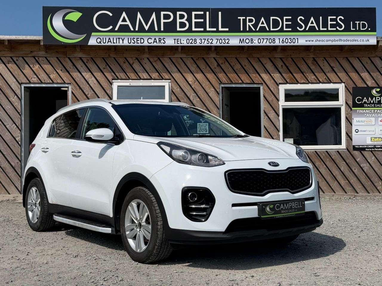A 2017 KIA SPORTAGE 1.7 CRDi 2 SUV 5dr Diesel Manual Euro 6 (s/s) (114 bhp) A 2017 KIA SPORTAGE 1.7 CRDi 2 SUV 5dr Diesel Manual Euro 6 (s/s) (114 bhp)