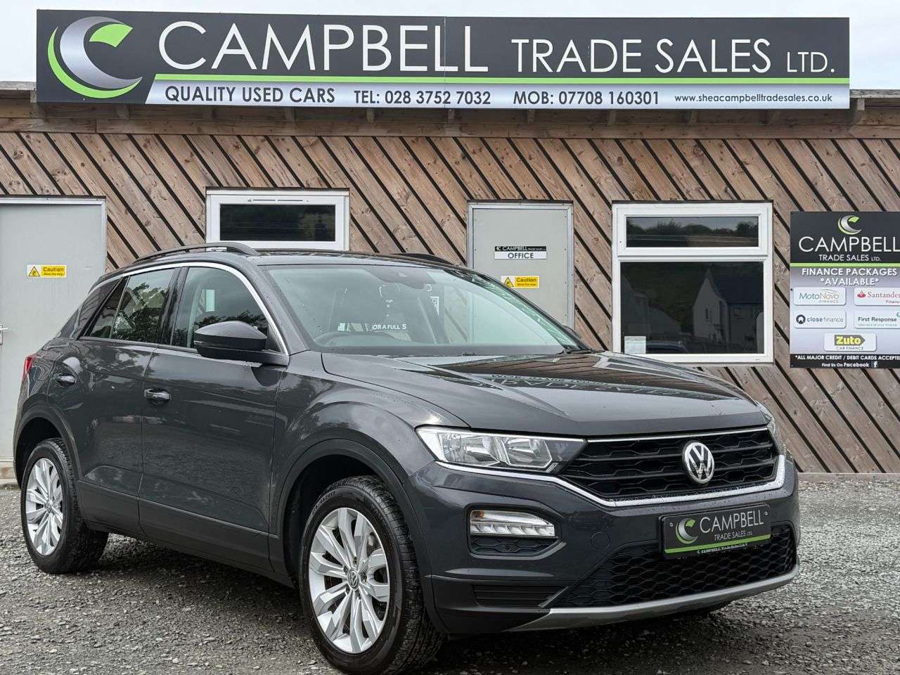 A 2019 VOLKSWAGEN T-ROC 1.6 TDI SE SUV 5dr Diesel Manual Euro 6 (s/s) (115 ps) A 2019 VOLKSWAGEN T-ROC 1.6 TDI SE SUV 5dr Diesel Manual Euro 6 (s/s) (115 ps)