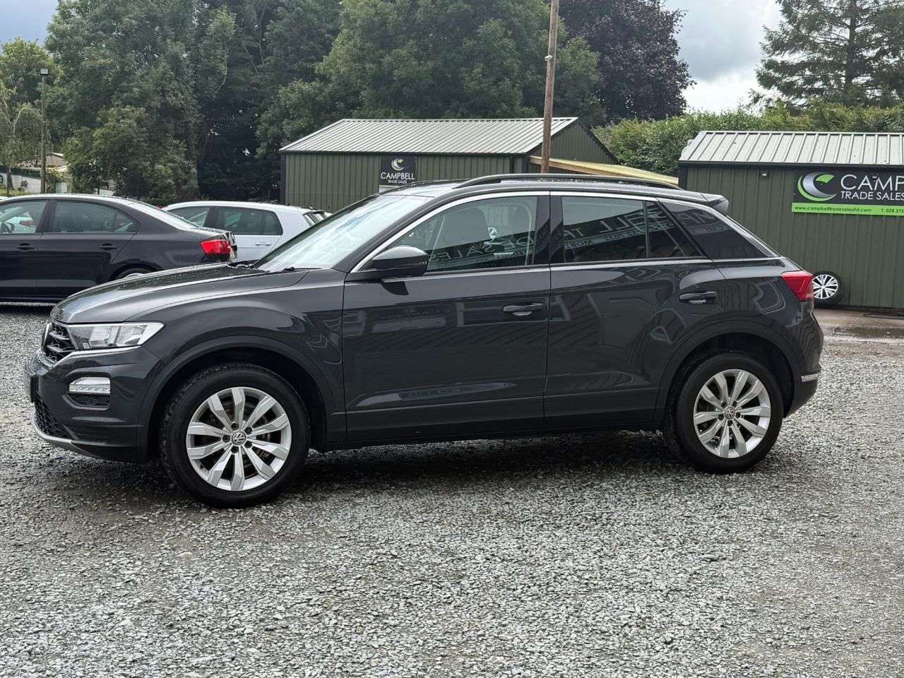 A 2019 VOLKSWAGEN T-ROC 1.6 TDI SE SUV 5dr Diesel Manual Euro 6 (s/s) (115 ps) A 2019 VOLKSWAGEN T-ROC 1.6 TDI SE SUV 5dr Diesel Manual Euro 6 (s/s) (115 ps)