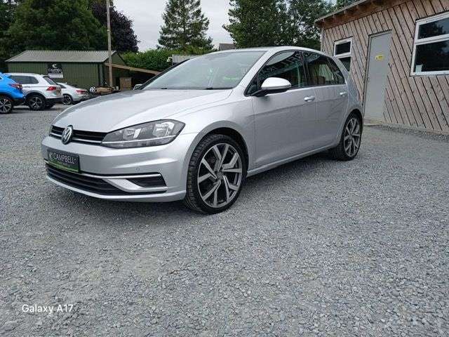 A 2018 VOLKSWAGEN GOLF 1.6 TDI SE Hatchback 5dr Diesel Manual Euro 6 (s/s) (115 ps) A 2018 VOLKSWAGEN GOLF 1.6 TDI SE Hatchback 5dr Diesel Manual Euro 6 (s/s) (115 ps)